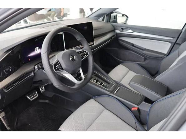 Новый Volkswagen Golf VIII Рестайлинг 2026 года, цена 4 150 000 рублей, хэтчбек, Автокод Объявления