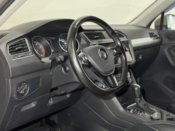 Volkswagen Tiguan II с пробегом 2020 года, цена 2 700 000 рублей, 123363 км, внедорожник, Автокод Объявления