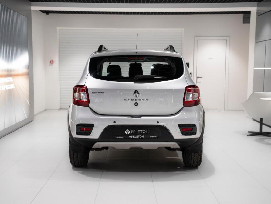 Renault Sandero II Москва  - изображение 6
