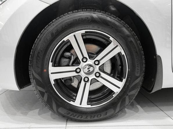 Hyundai Elantra V (MD) Рестайлинг с пробегом 2013 года, цена 1 099 000 рублей, 147010 км, седан, Автокод Объявления