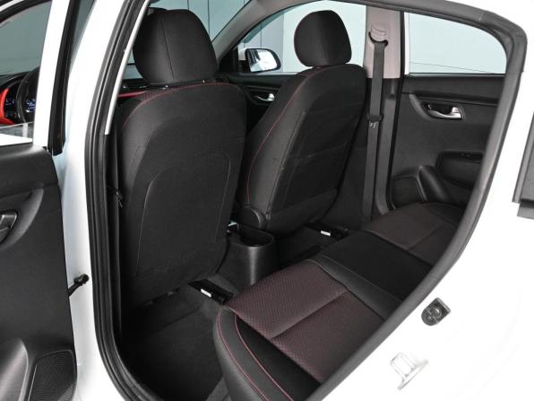 Kia Rio IV Рестайлинг с пробегом 2021 года, цена 1 729 000 рублей, 110198 км, хэтчбек, Автокод Объявления