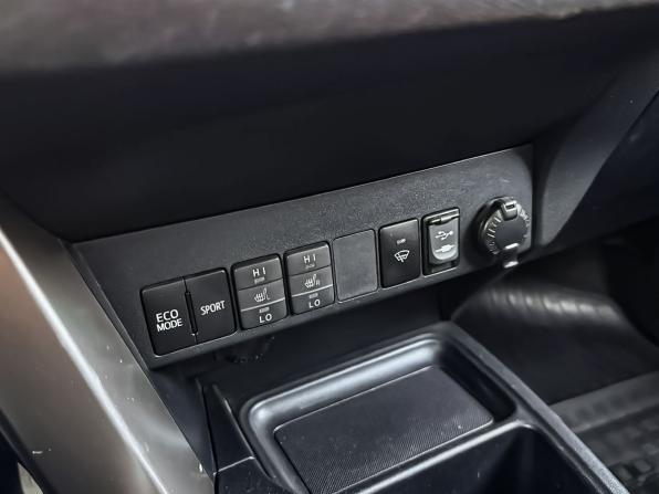 Toyota RAV4 IV (XA40) с пробегом 2014 года, цена 1 670 000 рублей, 210859 км, внедорожник, Автокод Объявления