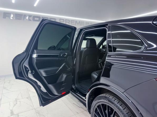 Porsche Cayenne II (958) с пробегом 2013 года, цена 2 900 000 рублей, 223377 км, внедорожник, Автокод Объявления