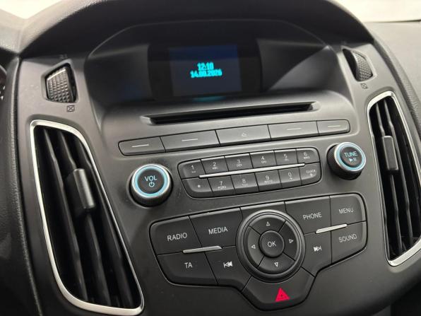 Ford Focus III Рестайлинг с пробегом 2018 года, цена 1 215 000 рублей, 228137 км, хэтчбек, Автокод Объявления