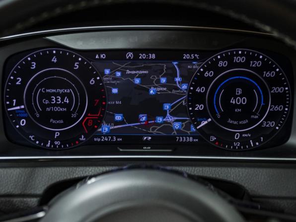 Volkswagen Golf R VII Рестайлинг с пробегом 2018 года, цена 3 638 000 рублей, 73331 км, универсал, Автокод Объявления