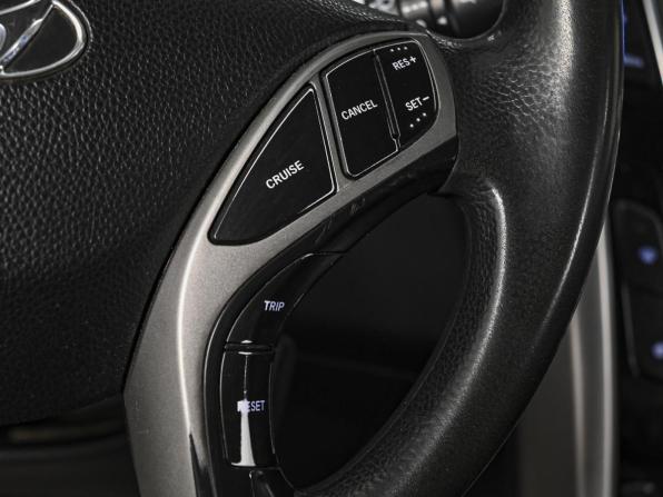 Hyundai i30 II Рестайлинг с пробегом 2015 года, цена 920 000 рублей, 297017 км, хэтчбек, Автокод Объявления