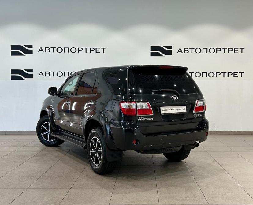 Toyota Fortuner I Рестайлинг Санкт-Петербург  - изображение 5