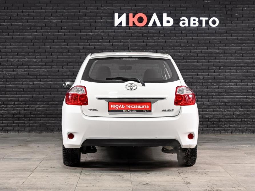 Toyota Auris I Рестайлинг Екатеринбург  - изображение 5