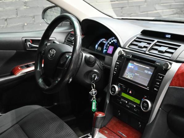 Toyota Camry VII (XV50) с пробегом 2014 года, цена 1 400 000 рублей, 201137 км, седан, Автокод Объявления
