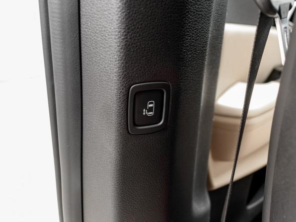 Kia Carnival IV с пробегом 2022 года, цена 4 250 000 рублей, 46965 км, минивэн, Автокод Объявления