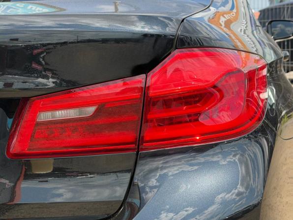 BMW 5 серии VII (G30/G31/G38) с пробегом 2018 года, цена 2 990 000 рублей, 124000 км, седан, Автокод Объявления