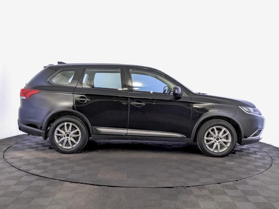 Mitsubishi Outlander III Рестайлинг 2 Москва  - изображение 4