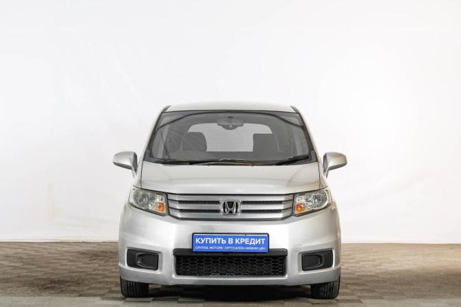 Honda Freed I с пробегом 2010 года, цена 1 159 000 рублей, 86000 км, компактвэн, Автокод Объявления