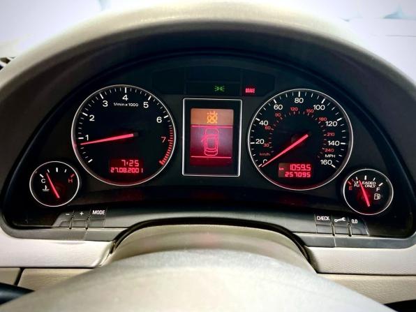 Audi A4 II (B6) с пробегом 2002 года, цена 617 100 рублей, 258000 км, седан, Автокод Объявления