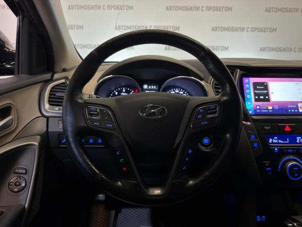 Hyundai Santa Fe III Рестайлинг с пробегом 2018 года, цена 2 279 000 рублей, 140000 км, внедорожник, Автокод Объявления