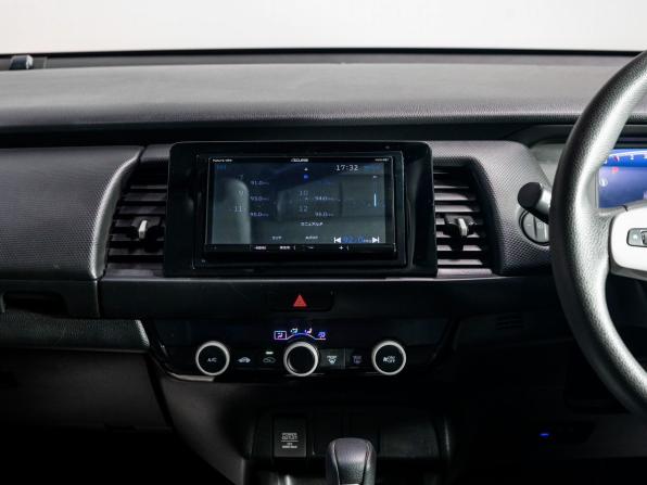 Honda Fit IV с пробегом 2021 года, цена 1 295 000 рублей, 112060 км, хэтчбек, Автокод Объявления