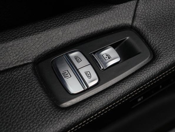 BMW 7 серии VI (G11/G12) Рестайлинг с пробегом 2019 года, цена 5 800 000 рублей, 76700 км, седан, Автокод Объявления