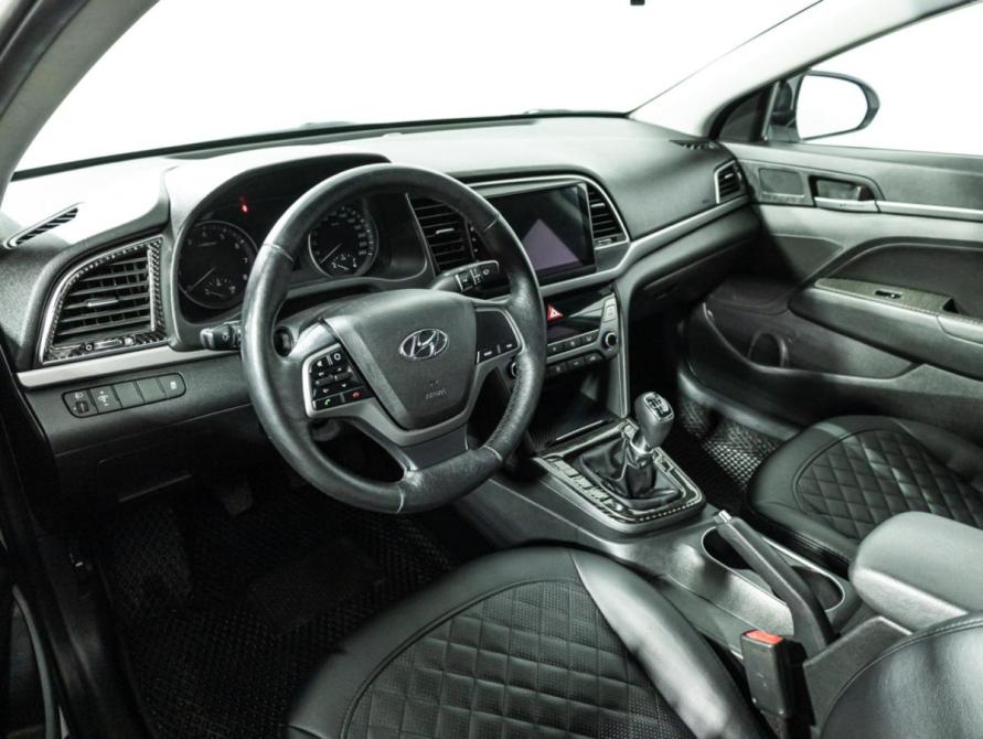 Hyundai Elantra VI (AD) Санкт-Петербург  - изображение 11