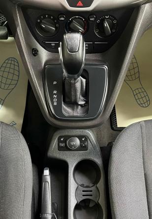 Ford Tourneo Connect II с пробегом 2017 года, цена 1 490 000 рублей, 100646 км, минивэн, Автокод Объявления