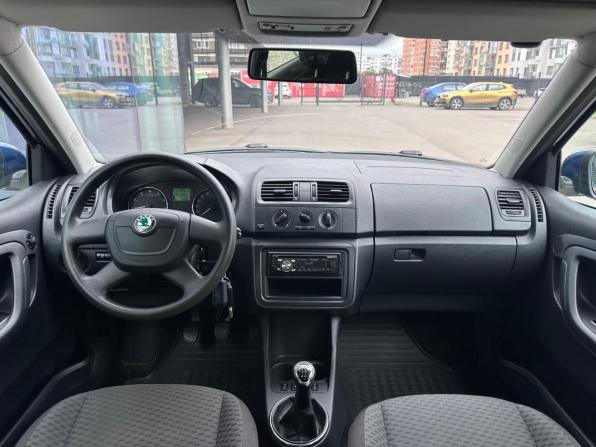 Skoda Fabia II Рестайлинг с пробегом 2011 года, цена 475 000 рублей, 136000 км, хэтчбек, Автокод Объявления