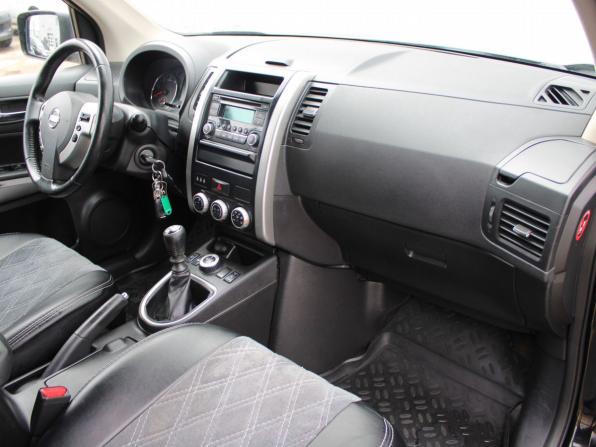 Nissan X-Trail II Рестайлинг с пробегом 2012 года, цена 1 259 000 рублей, 180904 км, внедорожник, Автокод Объявления
