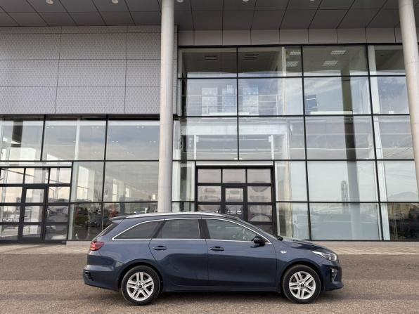 Kia Ceed III с пробегом 2020 года, цена 1 850 000 рублей, 90652 км, универсал, Автокод Объявления