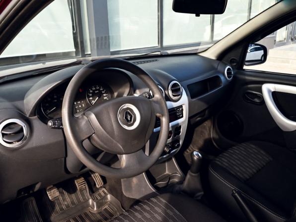 Renault Sandero I с пробегом 2014 года, цена 532 000 рублей, 156055 км, хэтчбек, Автокод Объявления