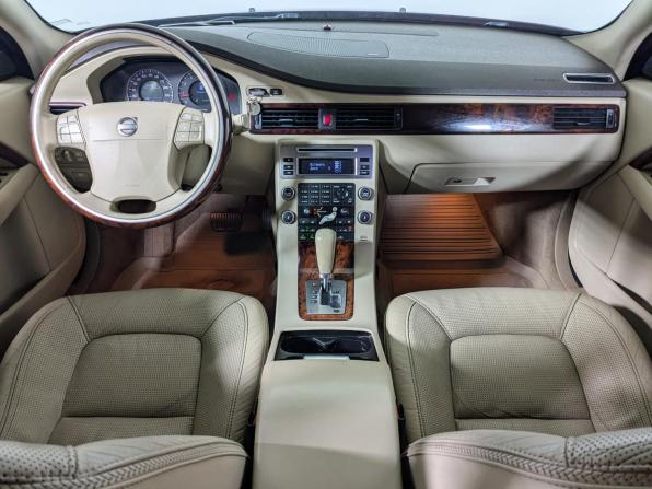 Volvo XC70 II с пробегом 2007 года, цена 1 099 900 рублей, 252000 км, универсал, Автокод Объявления