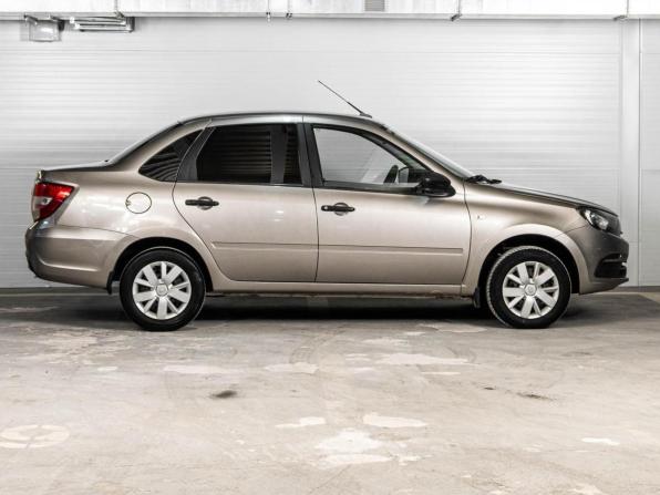 Lada (ВАЗ) Granta I Рестайлинг с пробегом 2020 года, цена 579 000 рублей, 234191 км, седан, Автокод Объявления