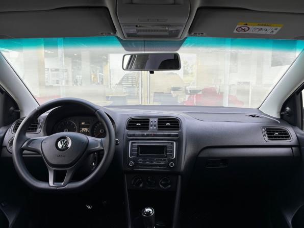 Volkswagen Polo V Рестайлинг с пробегом 2019 года, цена 955 000 рублей, 125700 км, седан, Автокод Объявления