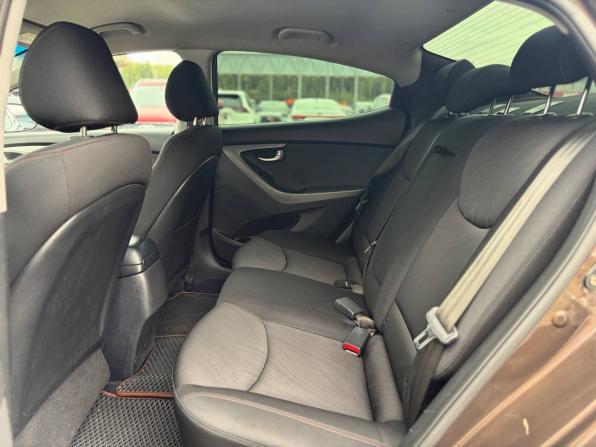 Hyundai Elantra V (MD) Рестайлинг с пробегом 2015 года, цена 775 000 рублей, 342000 км, седан, Автокод Объявления