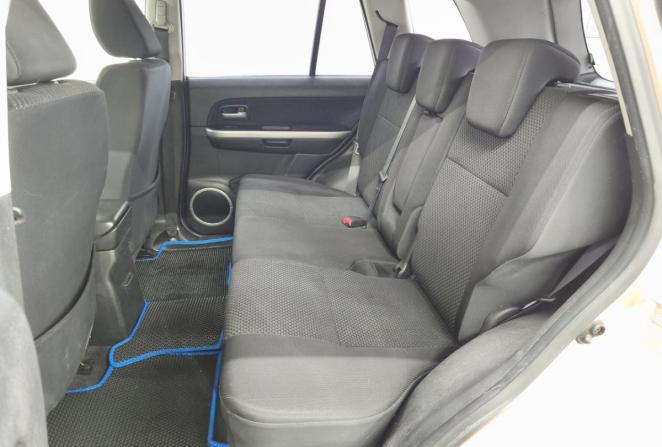 Suzuki Grand Vitara II Рестайлинг с пробегом 2011 года, цена 879 000 рублей, 288244 км, внедорожник, Автокод Объявления