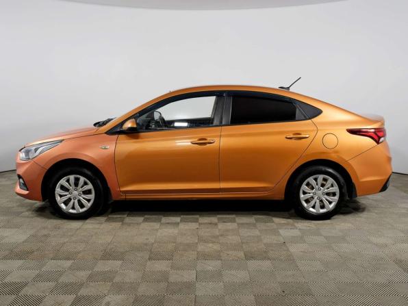 Hyundai Solaris II с пробегом 2017 года, цена 798 000 рублей, 153274 км, седан, Автокод Объявления