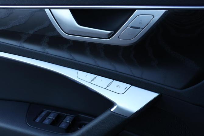 Audi A6 V (C8) с пробегом 2020 года, цена 4 350 000 рублей, 99697 км, седан, Автокод Объявления