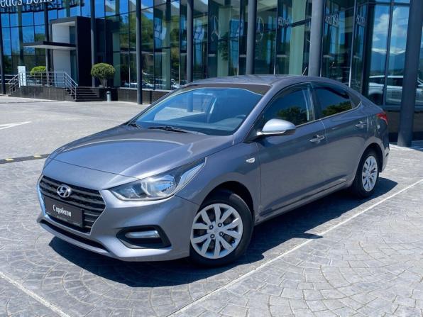 Hyundai Solaris II с пробегом 2020 года, цена 1 399 000 рублей, 131836 км, седан, Автокод Объявления