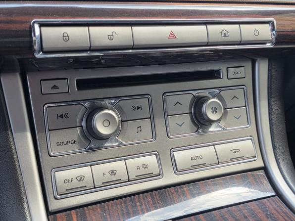 Jaguar XF I с пробегом 2009 года, цена 1 020 000 рублей, 383977 км, седан, Автокод Объявления