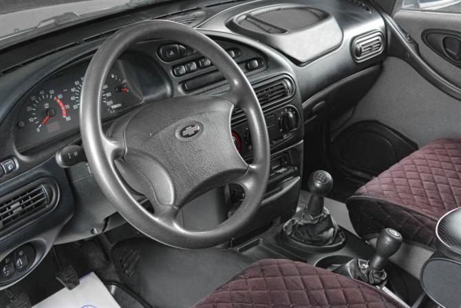 Chevrolet Niva I с пробегом 2004 года, цена 459 000 рублей, 129800 км, внедорожник, Автокод Объявления