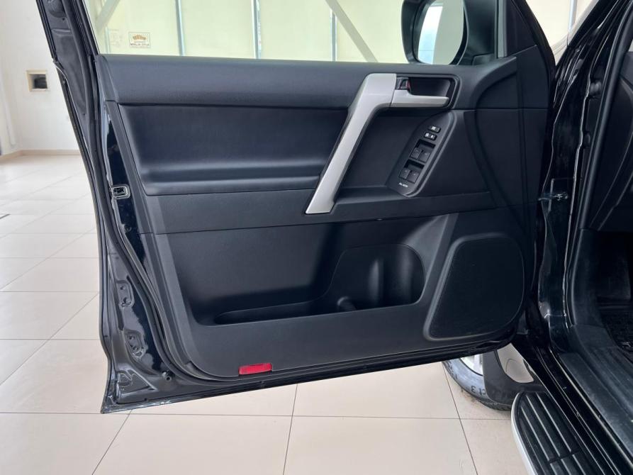 Toyota Land Cruiser Prado 150 Series Рестайлинг 2 Волгоград  - изображение 29