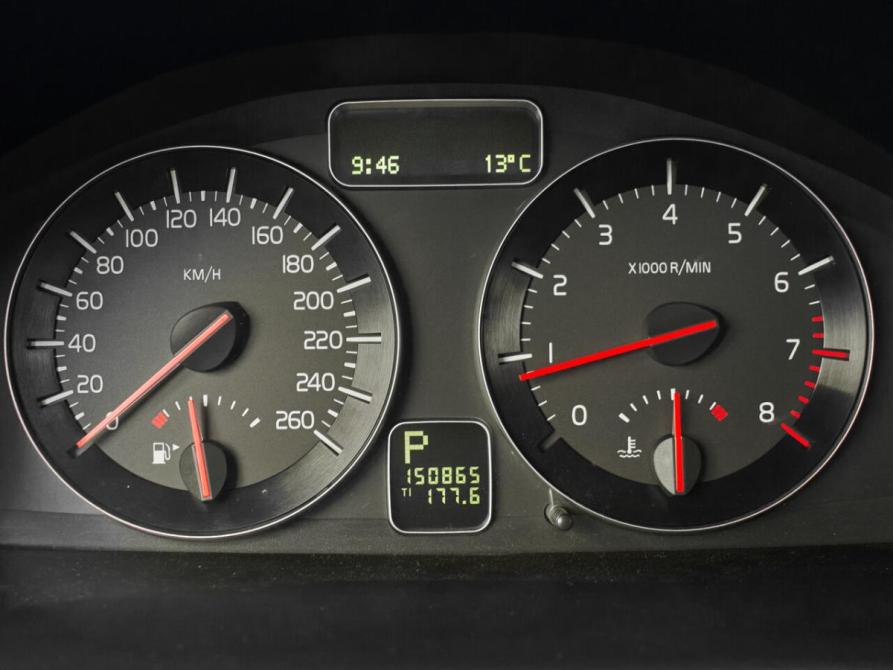 Volvo S40 II Рестайлинг Екатеринбург  - изображение 13
