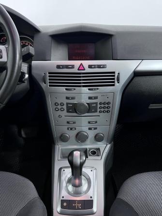 Opel Astra H Рестайлинг с пробегом 2011 года, цена 570 000 рублей, 234150 км, хэтчбек, Автокод Объявления