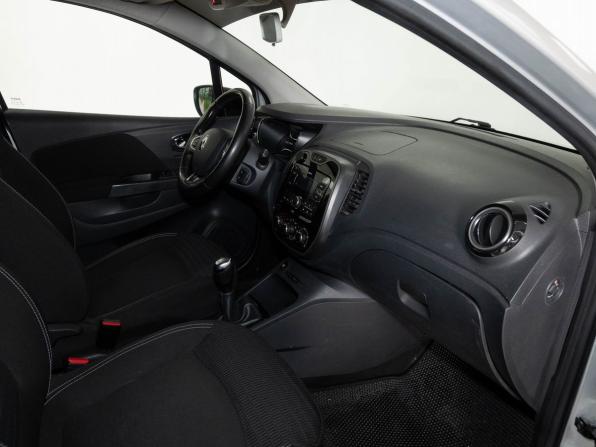 Renault Kaptur I с пробегом 2019 года, цена 1 378 000 рублей, 125300 км, внедорожник, Автокод Объявления