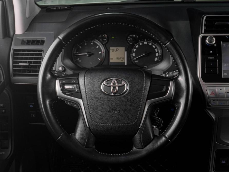 Toyota Land Cruiser Prado 150 Series Рестайлинг 2 Тюмень  - изображение 19