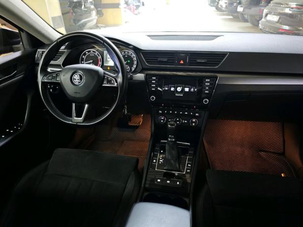 Skoda Superb III с пробегом 2015 года, цена 1 313 000 рублей, 347090 км, лифтбек, Автокод Объявления