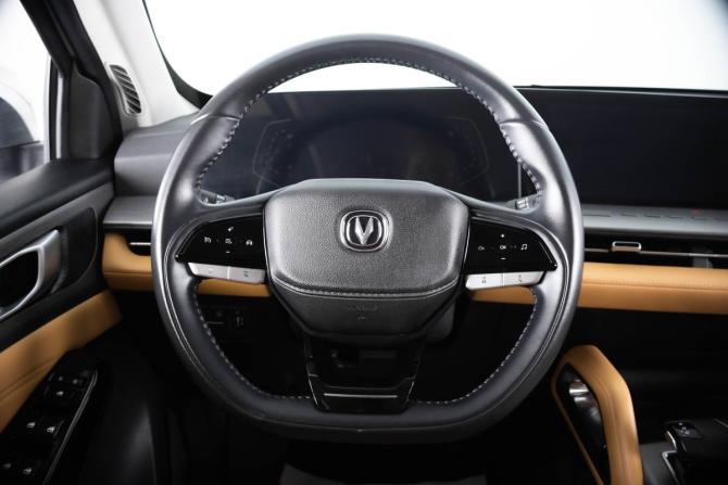 Changan Hunter Plus с пробегом 2023 года, цена 2 899 000 рублей, 63000 км, offers.body_type.unknown, Автокод Объявления