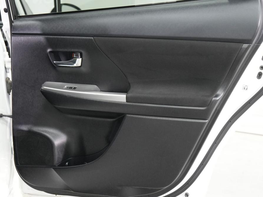 Toyota Prius Alpha I (ZVW40/41) Рестайлинг Новосибирск  - изображение 8