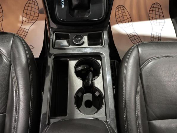 Ford Kuga II Рестайлинг с пробегом 2017 года, цена 1 650 000 рублей, 165864 км, внедорожник, Автокод Объявления