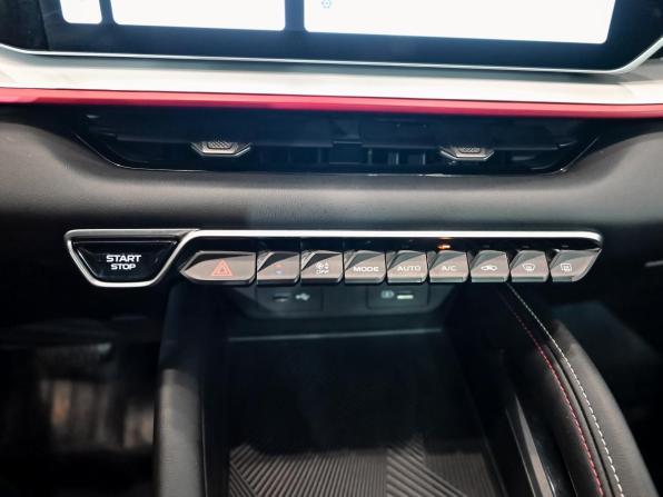 Geely Coolray I Рестайлинг с пробегом 2024 года, цена 2 300 000 рублей, 28365 км, внедорожник, Автокод Объявления