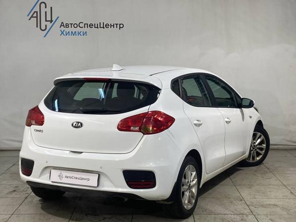 Kia Ceed II Рестайлинг с пробегом 2017 года, цена 1 499 800 рублей, 70000 км, хэтчбек, Автокод Объявления