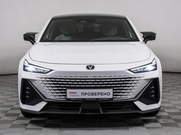 Changan UNI-V I с пробегом 2023 года, цена 2 150 000 рублей, 60110 км, лифтбек, Автокод Объявления