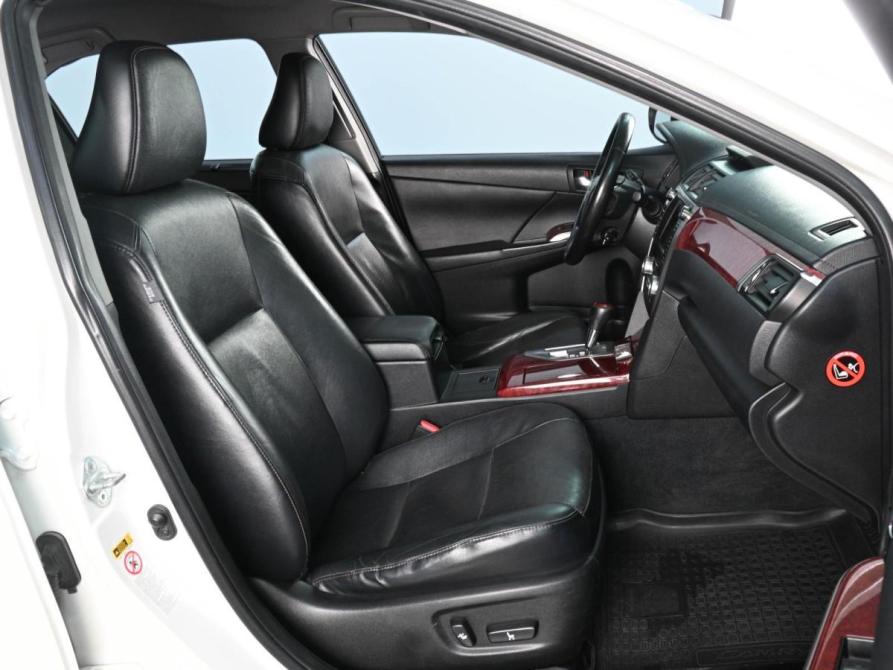 Toyota Camry VII (XV50) Ростов-на-Дону  - изображение 8